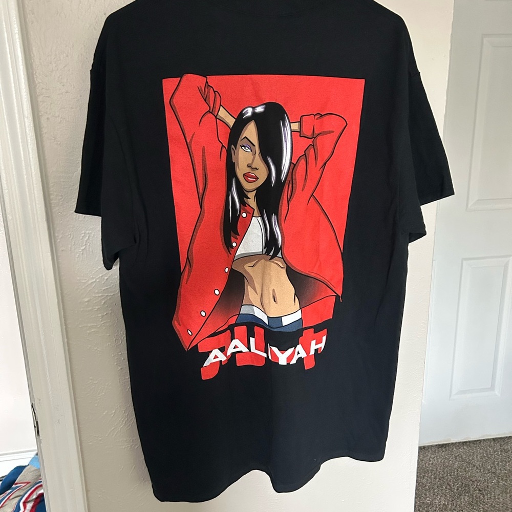 Aliyah Ripple Brand Tee - sz L
